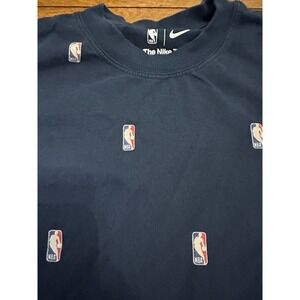 nike loose fit the nike tee blue xs nba tee
